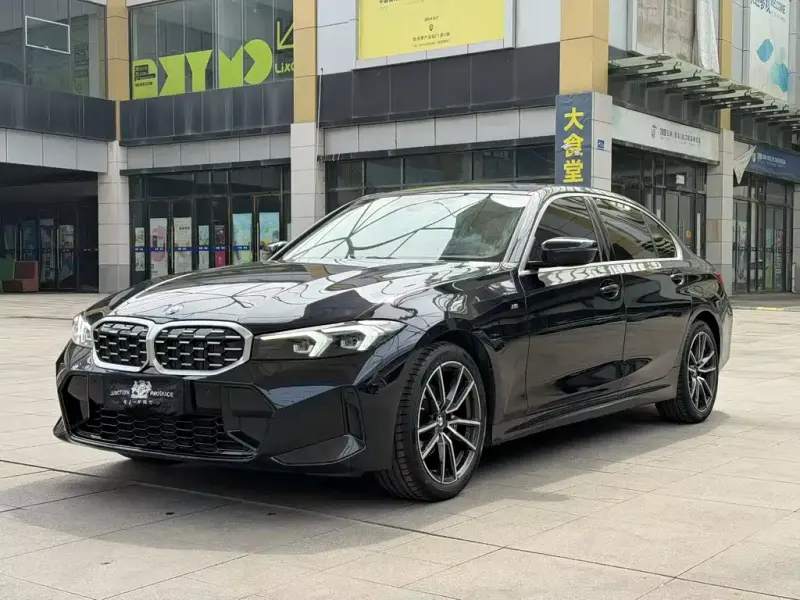 BMW 3 Series, 2023