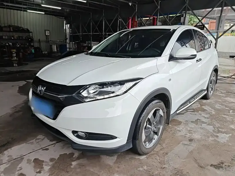 Honda Vezel Honda Vezel/HR-V 2016 1.8L CVT 2WD Pioneer Type, 2017 — фото 1
