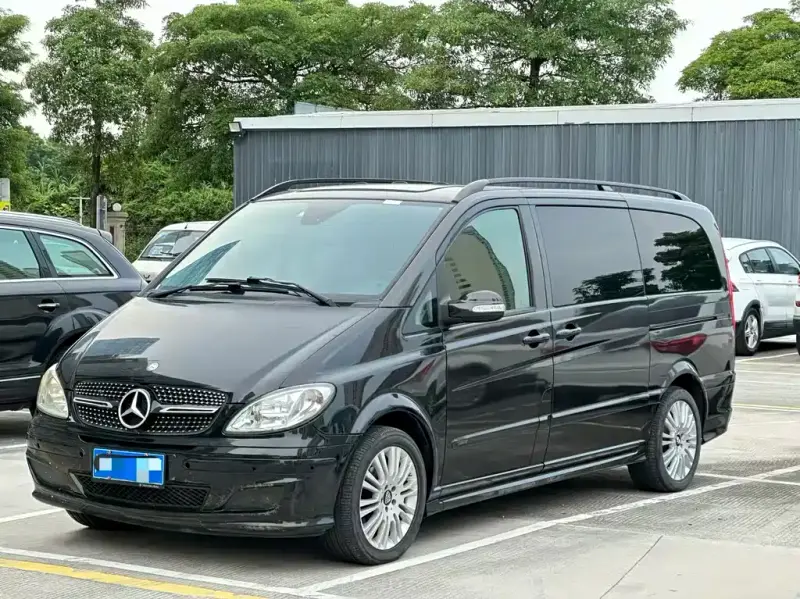 Mercedes-Benz Viano, 2011