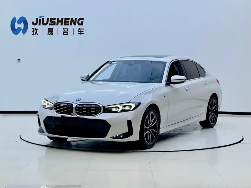 BMW 3 Series, 2024