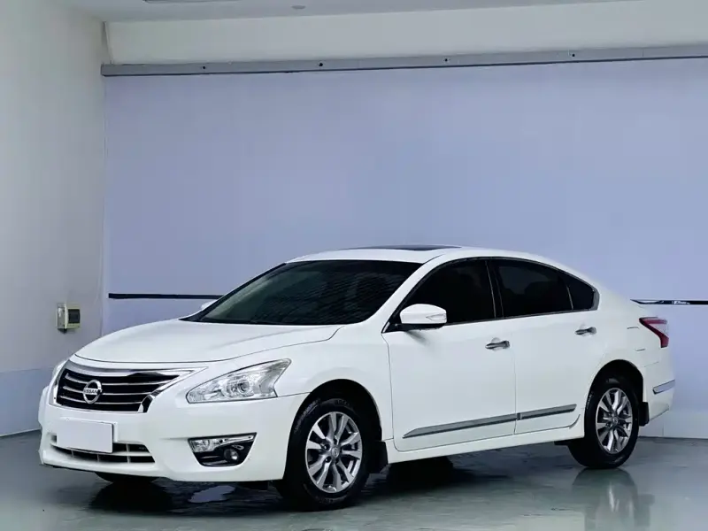Nissan Teana, 2015