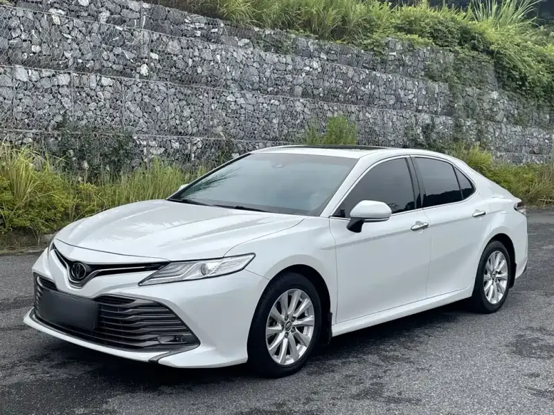 Toyota Camry Toyota Camry 2018 2.0G Luxury Edition, 2018 — фото 1
