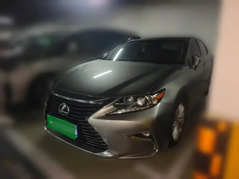 Lexus ES, 2018
