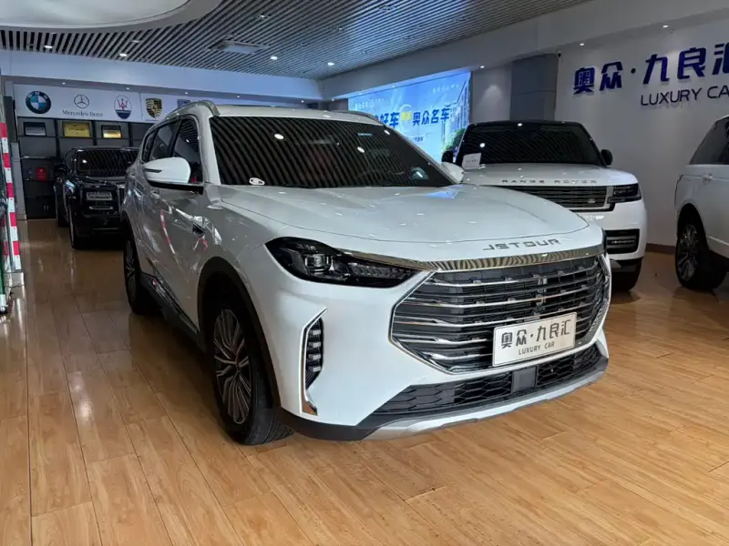 Jetour X70 PLUS, 2023