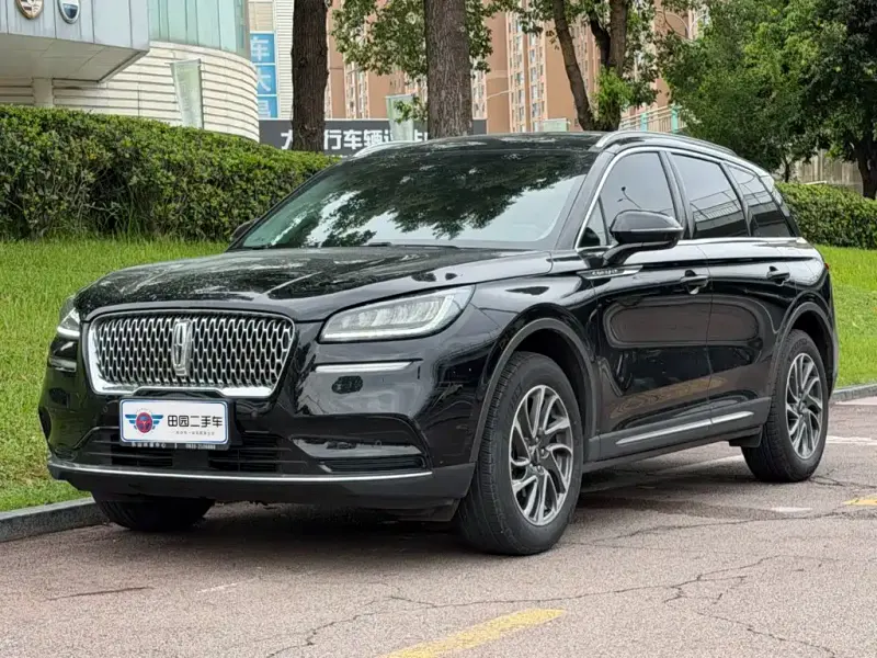 Lincoln Corsair, 2022