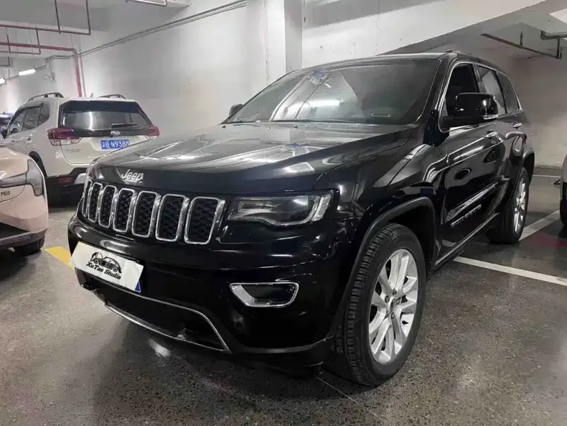 Jeep Grand Cherokee (Import), 2019