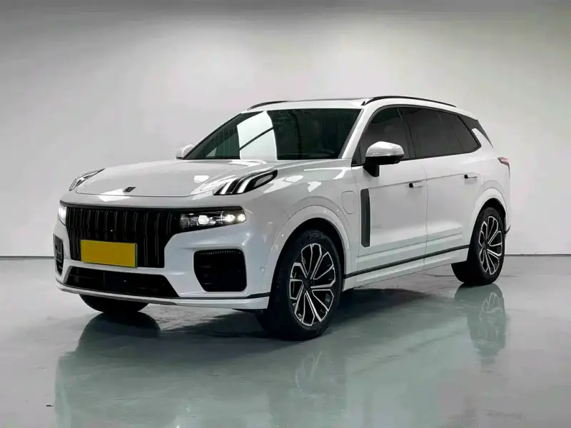 Lynk & Co 09 EM-P, 2022