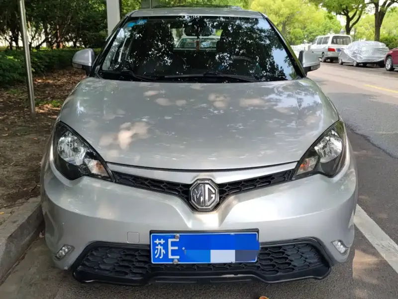 MG 3 3 2014 версия 1.5L AMT Люкс, 2017 — фото 1