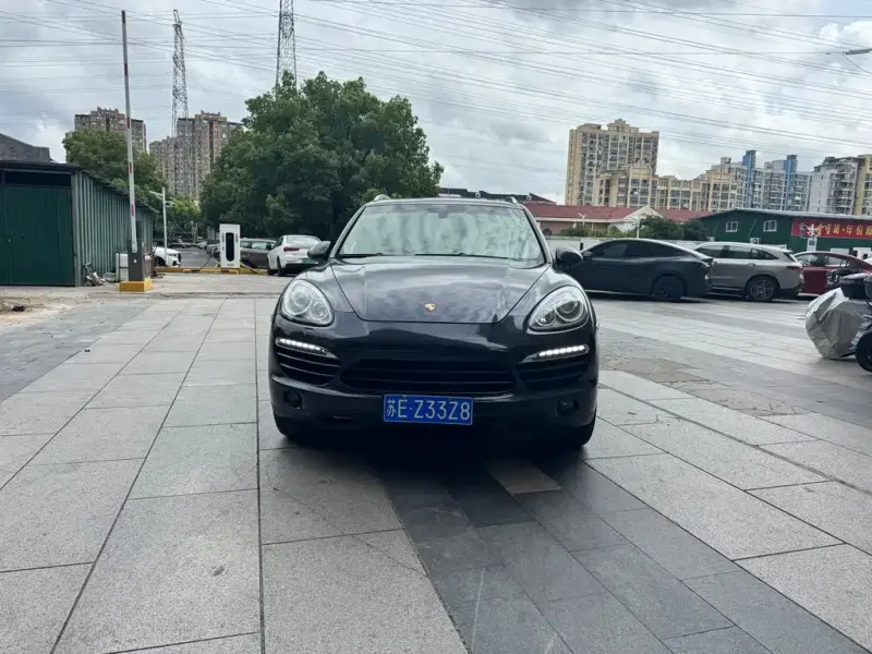 Porsche Cayenne, 2013