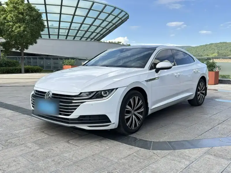 Volkswagen CC Volkswagen CC 2020 330TSI Charm Beauty Edition China VI, 2020 — фото 1