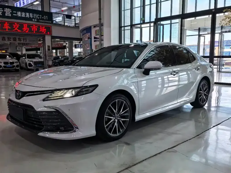 Toyota Camry, 2022