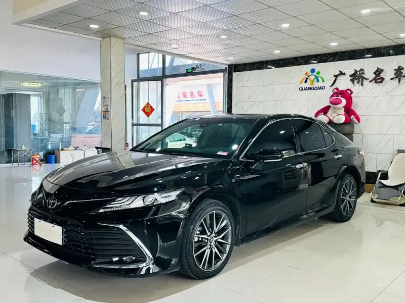 Toyota Camry, 2023