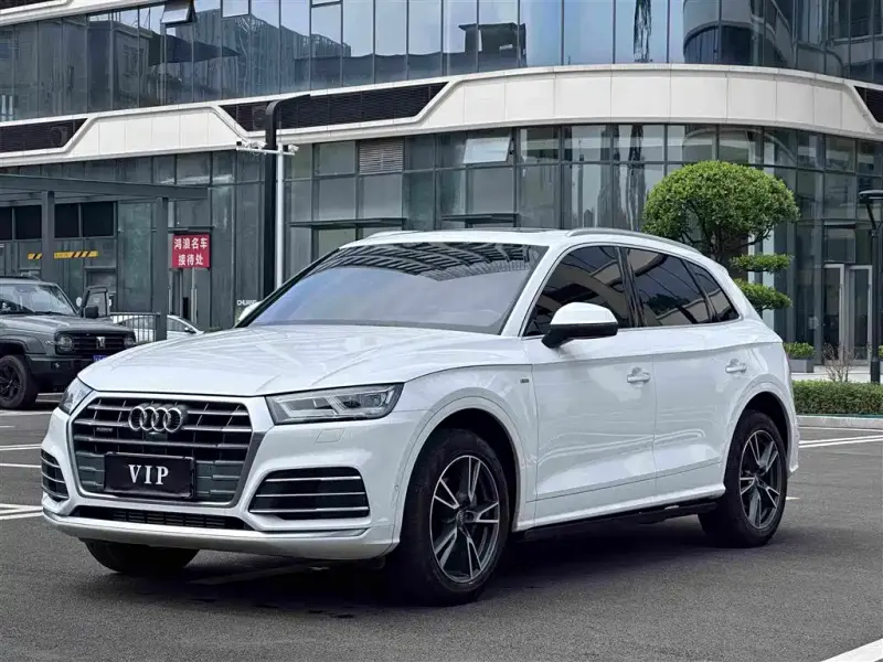 Audi Q5L Audi Q5L 2020 45 TFSI Premium Fashion Type, 2020 — фото 1