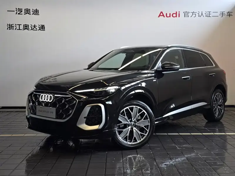Audi Q5L, 2025