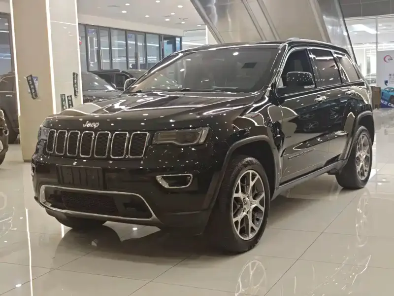 Jeep Grand Cherokee (Import), 2021