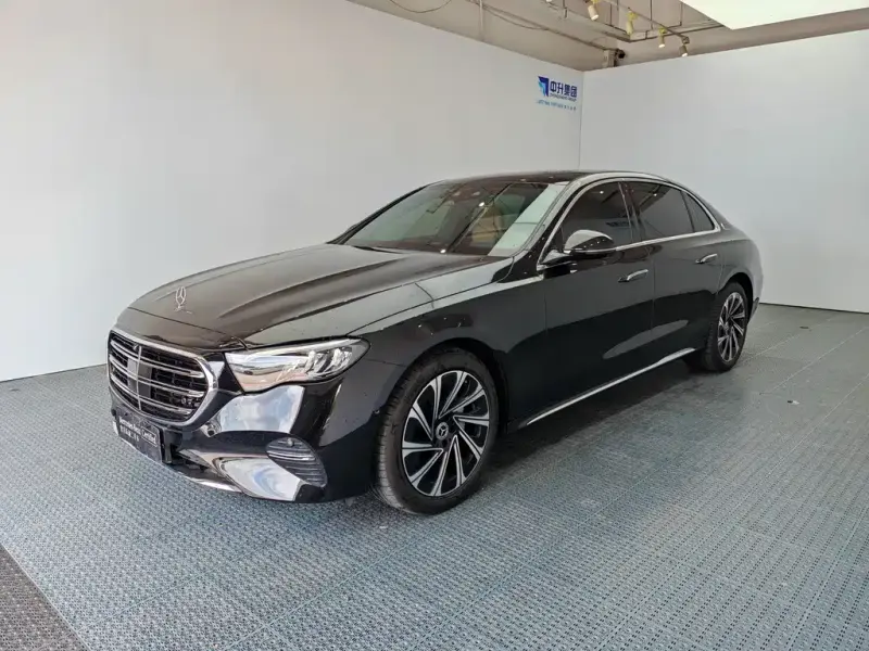 Mercedes-Benz E-Class, 2025