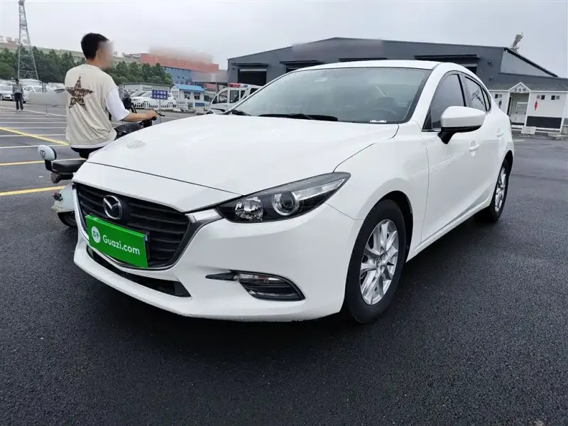 Mazda 3 Axela, 2018