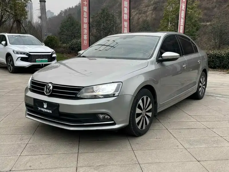 Volkswagen Sagitar, 2017