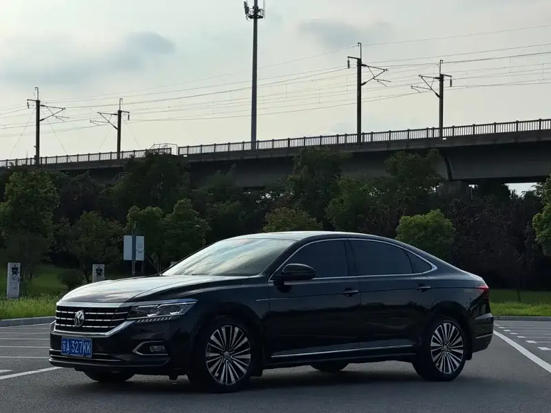 Volkswagen Passat, 2019