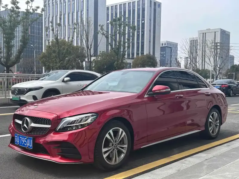 Mercedes-Benz C-Class Mercedes-Benz C-Class 2019 C 180 L Fashion Type Sport Edition, 2019 — фото 1