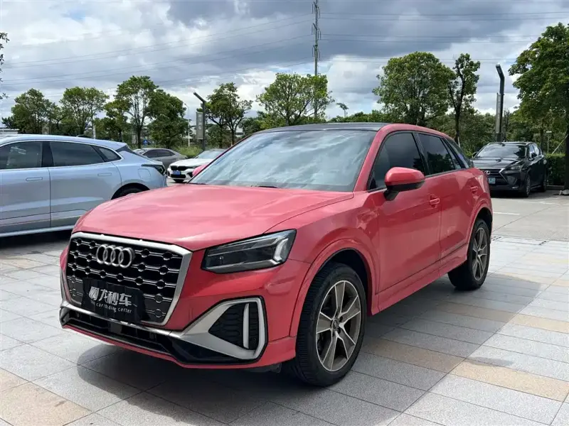Audi Q2L, 2024