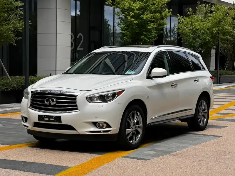 Infiniti JX, 2013