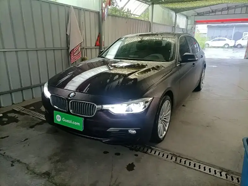 BMW 3 Series, 2018 — фото 1