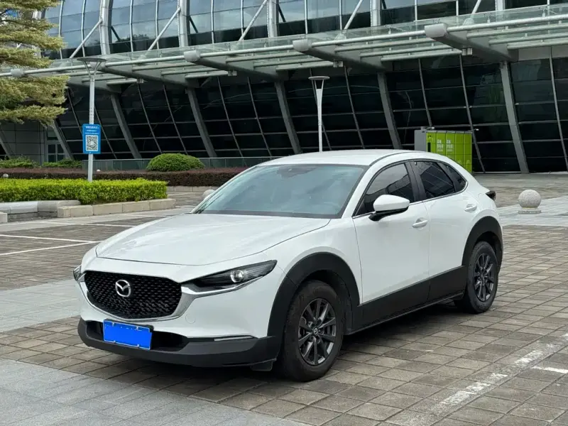 Mazda CX-30, 2022