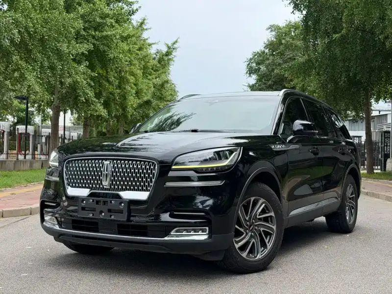 Lincoln Aviator, 2020