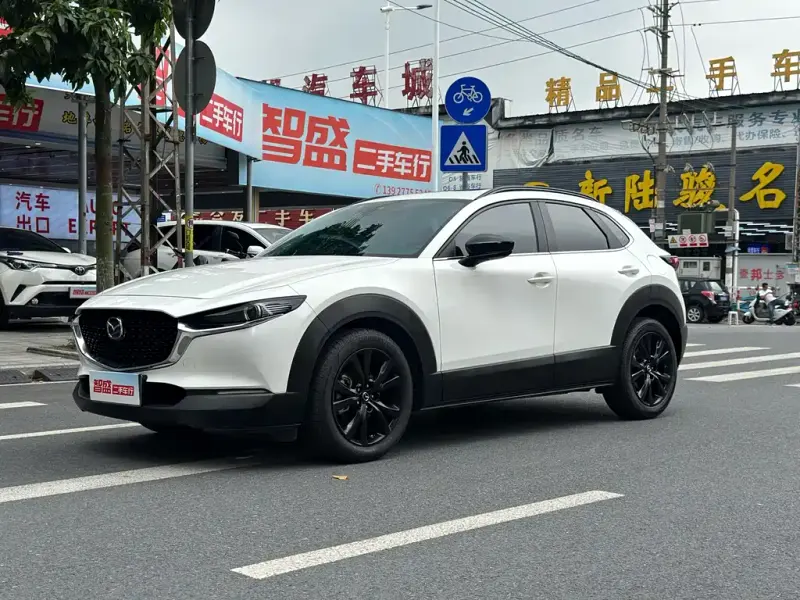 Mazda CX-30, 2024