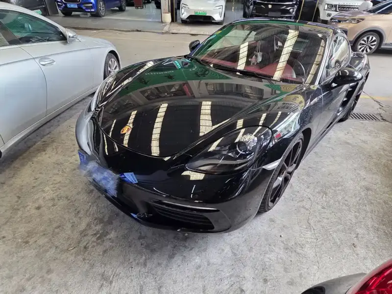 Porsche 718, 2021