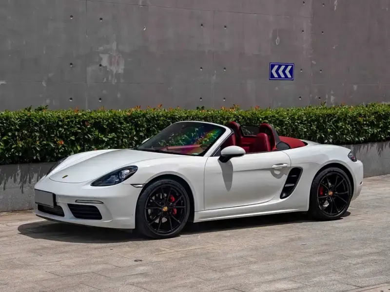 Porsche 718, 2023