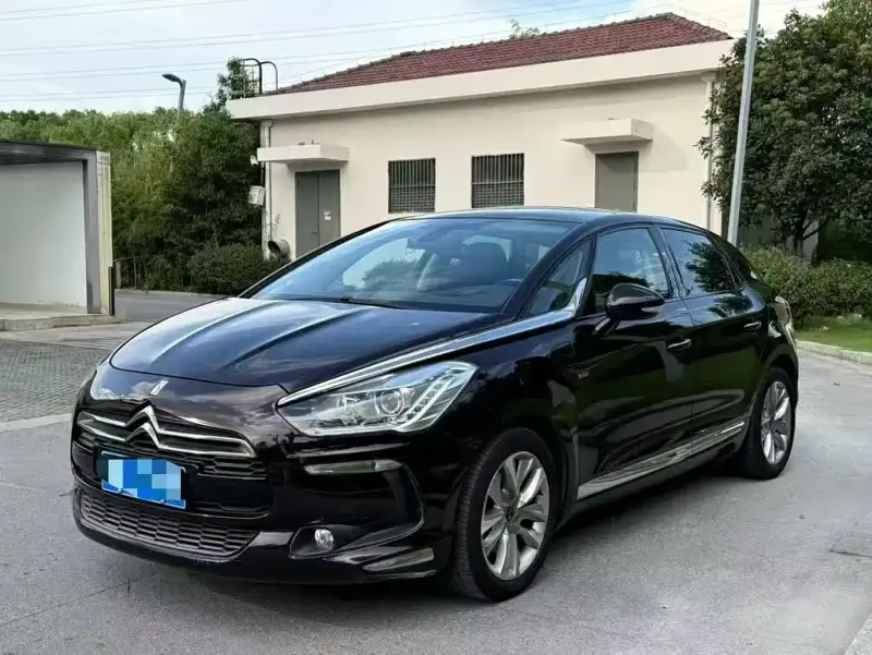 DS 5, 2014