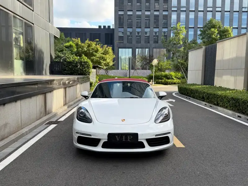 Porsche 718, 2017