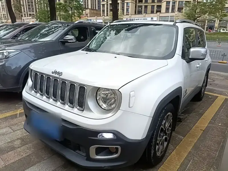 Jeep Renegade, 2016