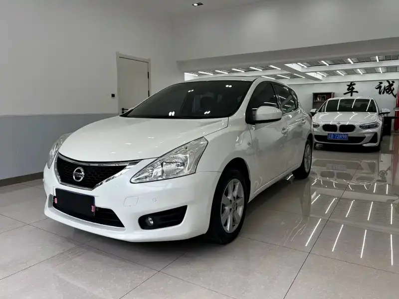 Nissan Tiida, 2015