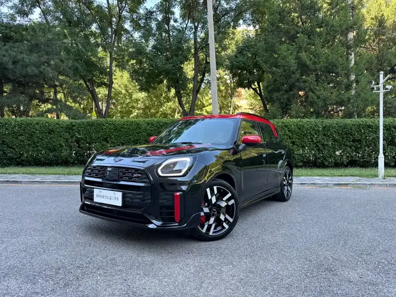 MINI JCW Countryman, 2025