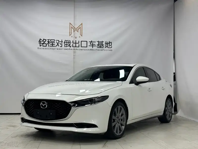 Mazda 3 Axela, 2022