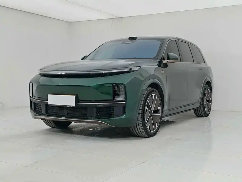 Li Auto Li L9, 2025