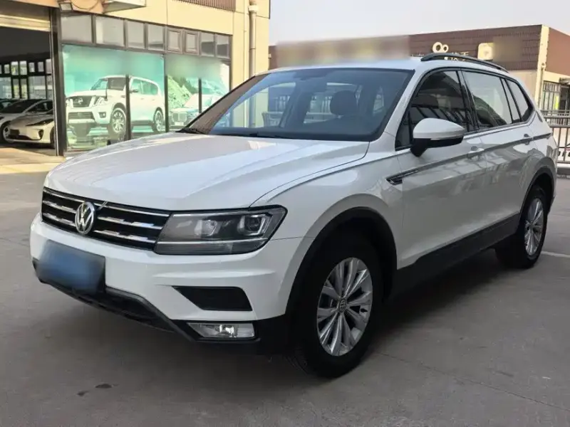 Volkswagen Tiguan L, 2017