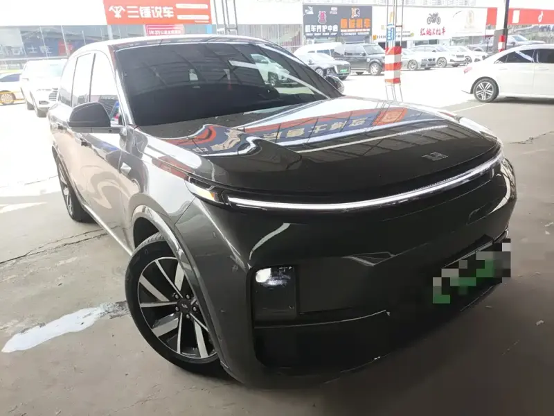 Li Auto Li L8, 2023