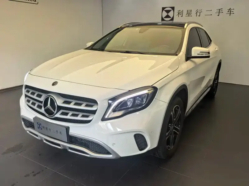 Mercedes-Benz GLA, 2018
