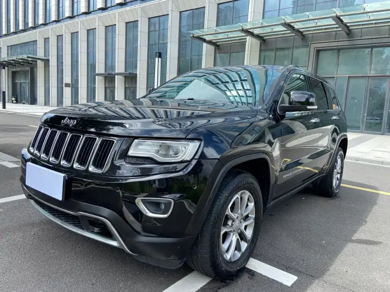 Jeep Grand Cherokee (Import), 2016