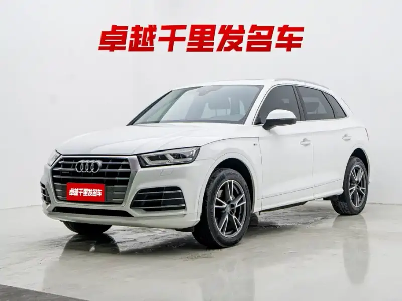 Audi Q5L Audi Q5L 2018 45 TFSI Premium Fashion Type China VI, 2019 — фото 1