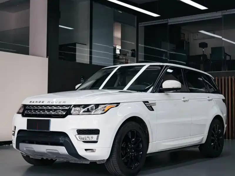 Land Rover Sport, 2015