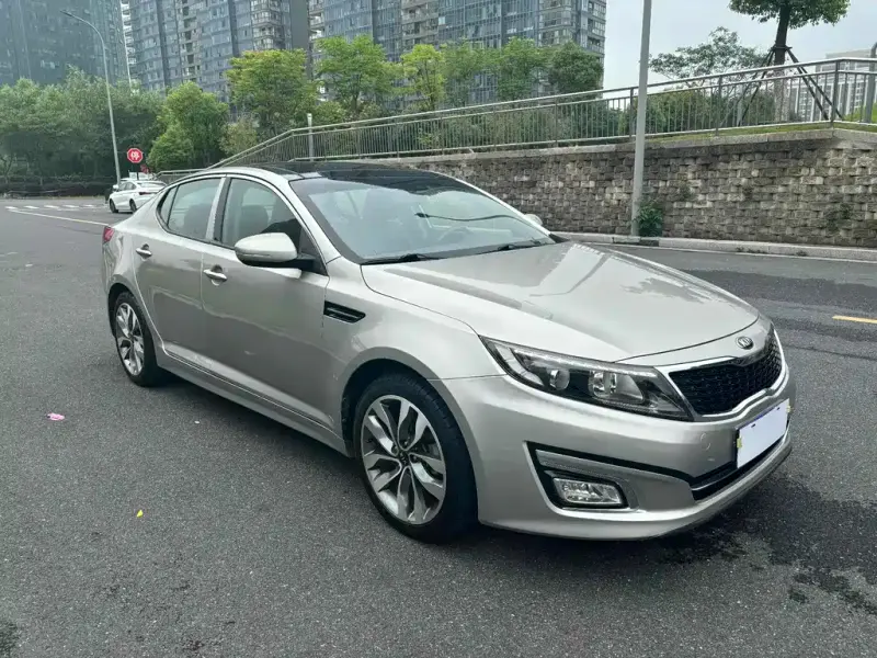 Kia K5, 2014