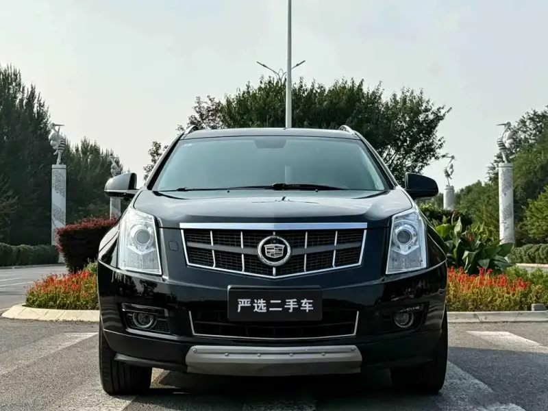 Cadillac SRX, 2012