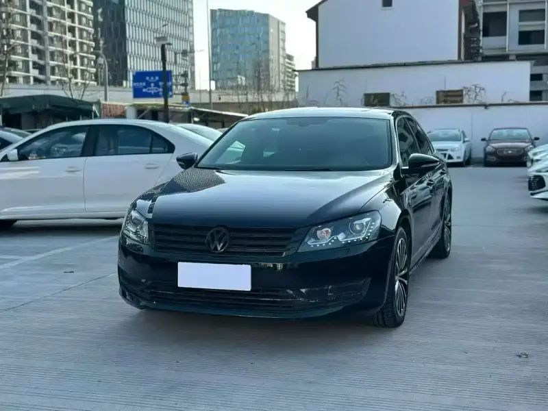Volkswagen Passat, 2011