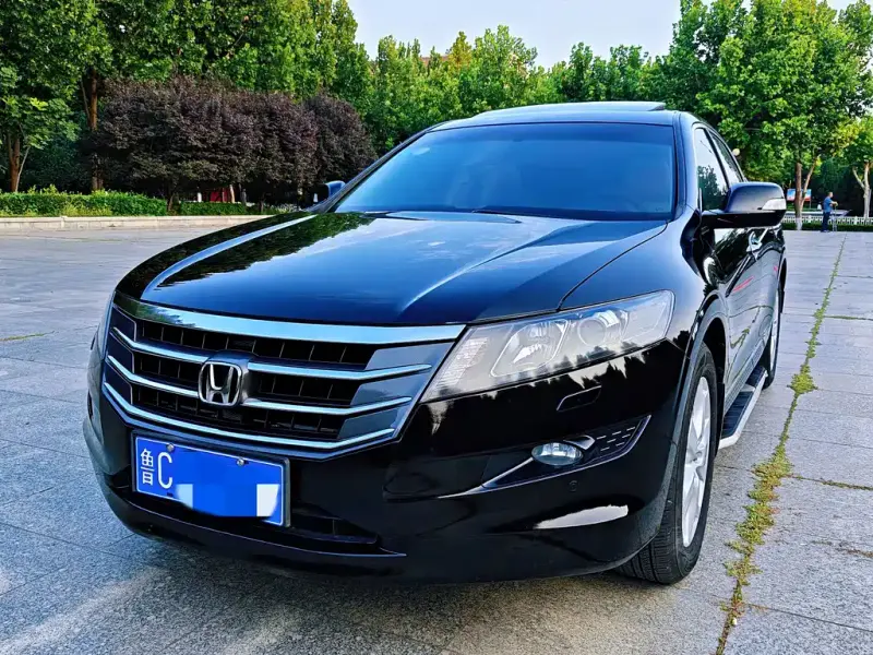 Honda Crosstour Honda Crosstour 2012 2.4L Premium Edition, 2012 — фото 1