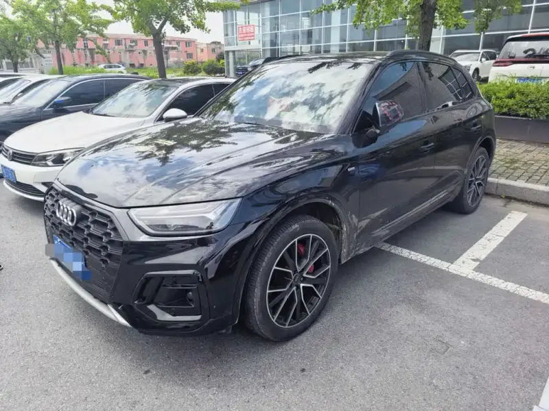 Audi Q5L, 2024